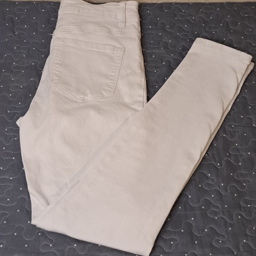 Nature Denim white ankle jeans size 7